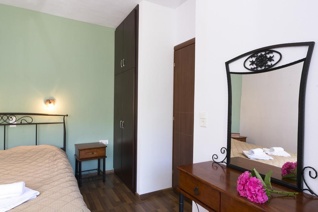 Menir Luxury Apartments Prínos Dış mekan fotoğraf