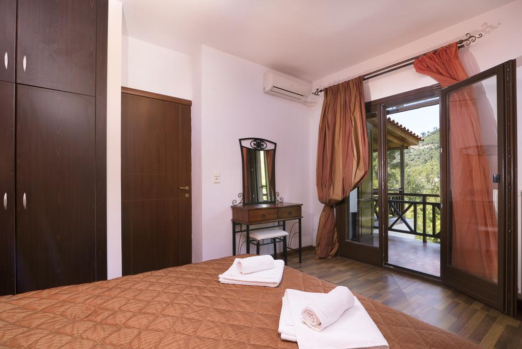 Menir Luxury Apartments Prínos Dış mekan fotoğraf