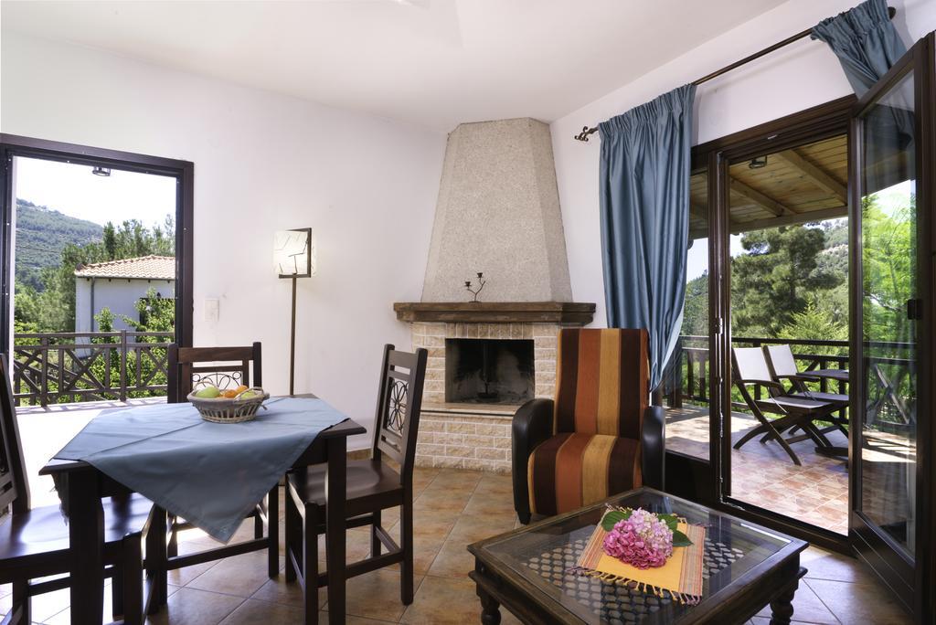 Menir Luxury Apartments Prínos Dış mekan fotoğraf